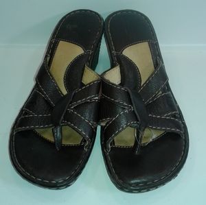 Born Leather Sz 6 Sandals Wedge